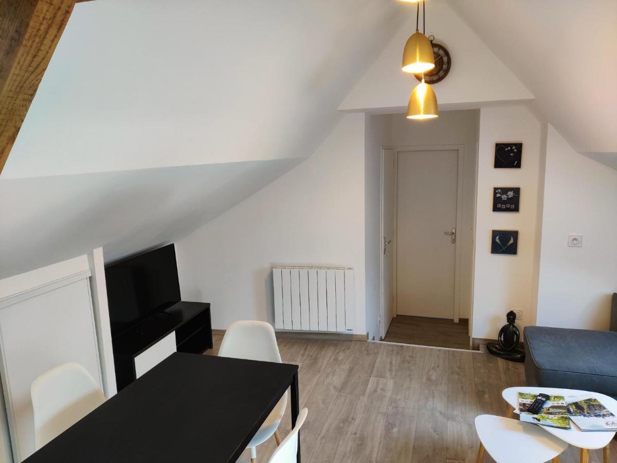 Appartement T3 "Yuca" Hyper Centre D'Ernée Exteriör bild