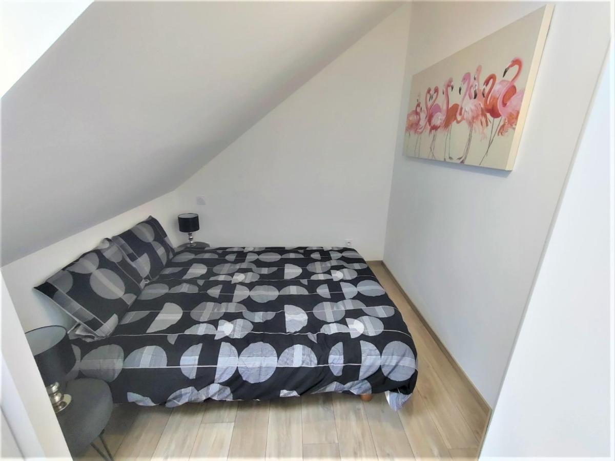 Appartement T3 "Yuca" Hyper Centre D'Ernée Exteriör bild